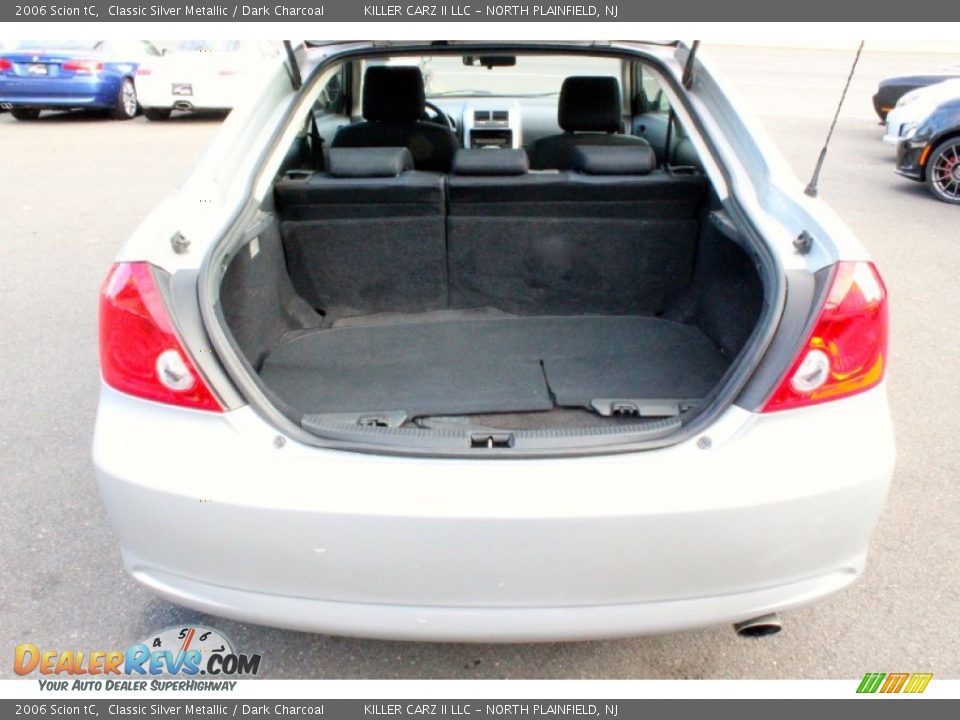 2006 Scion tC Classic Silver Metallic / Dark Charcoal Photo #21