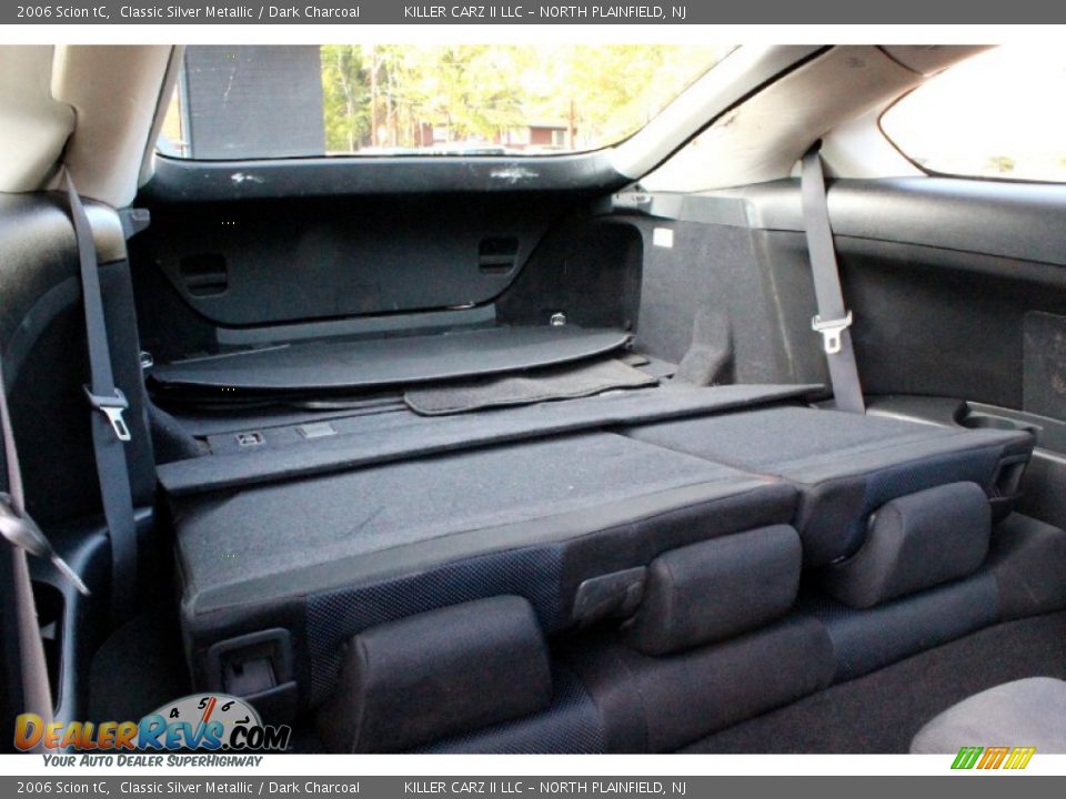 2006 Scion tC Classic Silver Metallic / Dark Charcoal Photo #26