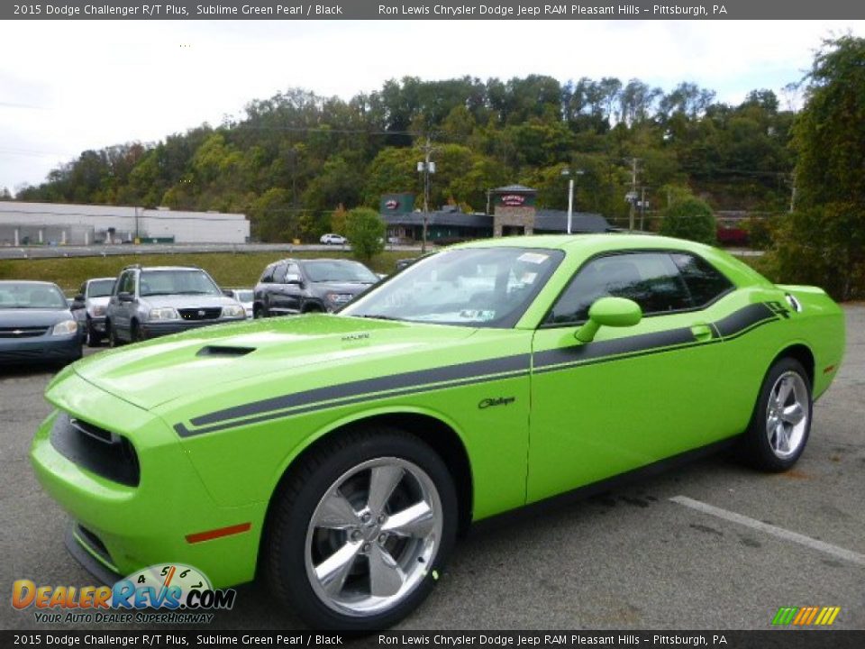 Front 3/4 View of 2015 Dodge Challenger R/T Plus Photo #1