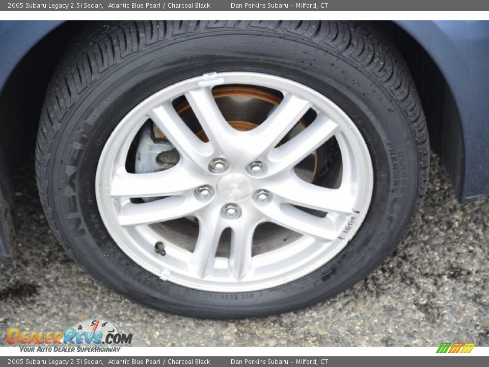 2005 Subaru Legacy 2.5i Sedan Atlantic Blue Pearl / Charcoal Black Photo #20