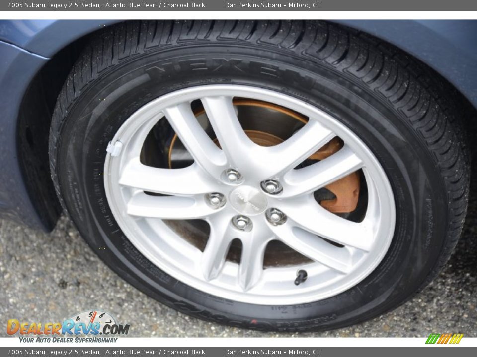 2005 Subaru Legacy 2.5i Sedan Atlantic Blue Pearl / Charcoal Black Photo #23