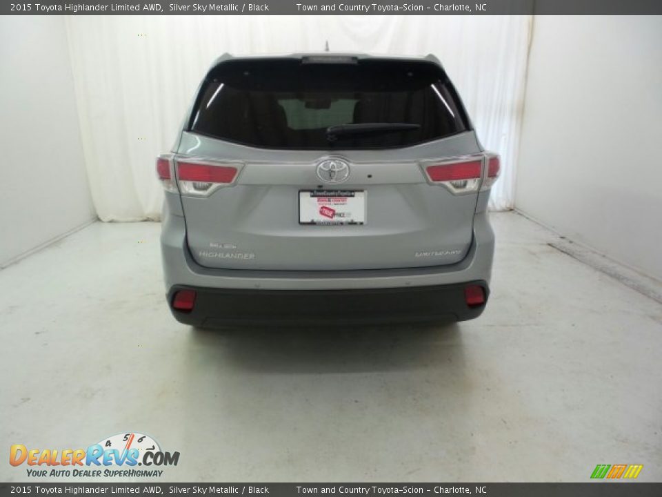 2015 Toyota Highlander Limited AWD Silver Sky Metallic / Black Photo #10