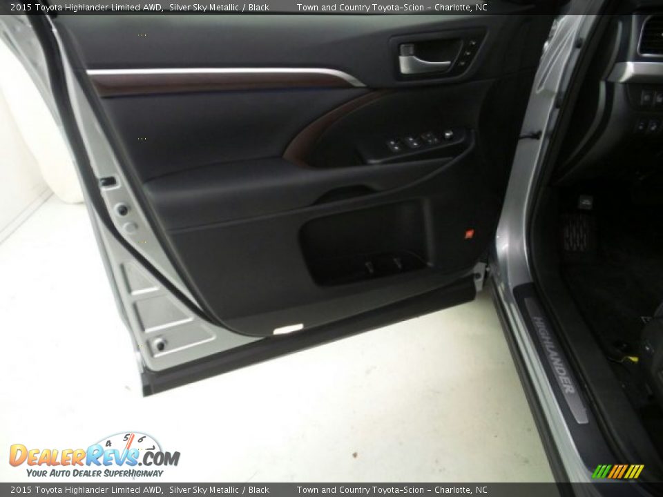 2015 Toyota Highlander Limited AWD Silver Sky Metallic / Black Photo #12