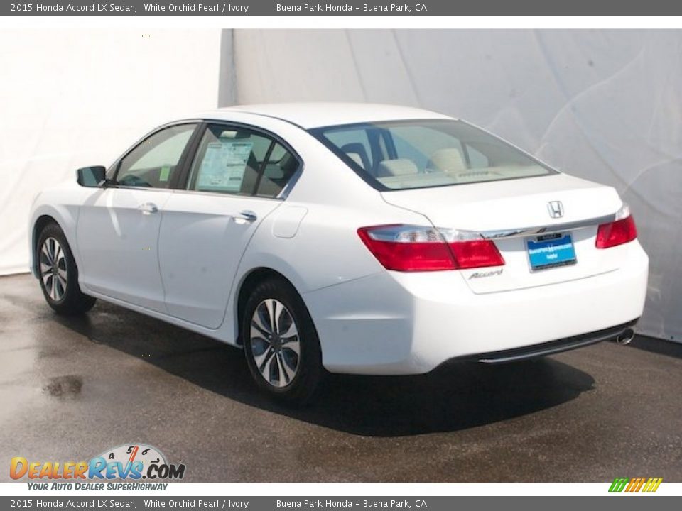 2015 Honda Accord LX Sedan White Orchid Pearl / Ivory Photo #5