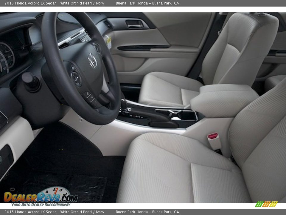 2015 Honda Accord LX Sedan White Orchid Pearl / Ivory Photo #9