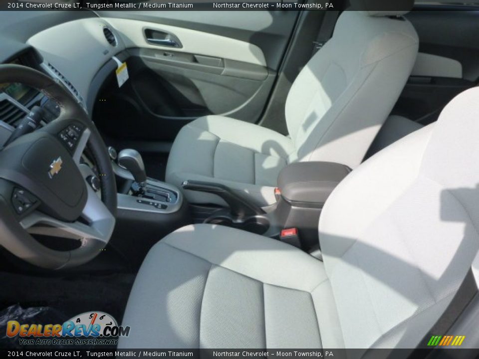 2014 Chevrolet Cruze LT Tungsten Metallic / Medium Titanium Photo #10