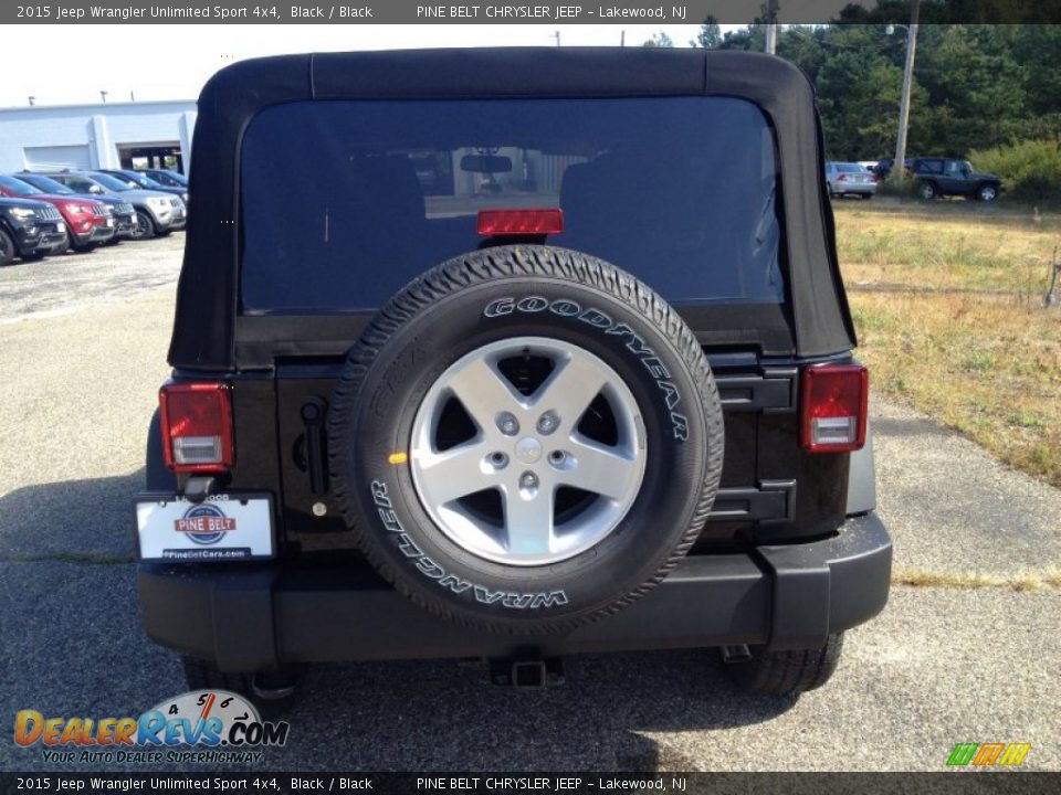 2015 Jeep Wrangler Unlimited Sport 4x4 Black / Black Photo #5