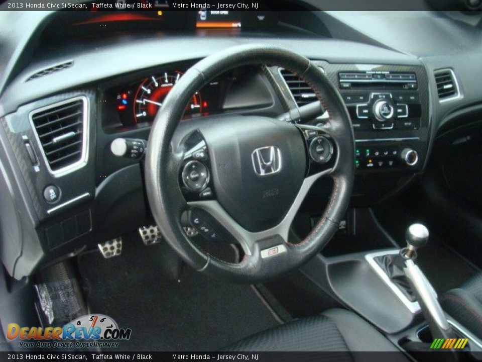 2013 Honda Civic Si Sedan Taffeta White / Black Photo #11