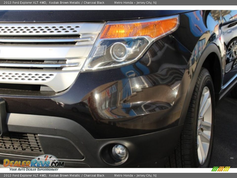 2013 Ford Explorer XLT 4WD Kodiak Brown Metallic / Charcoal Black Photo #30