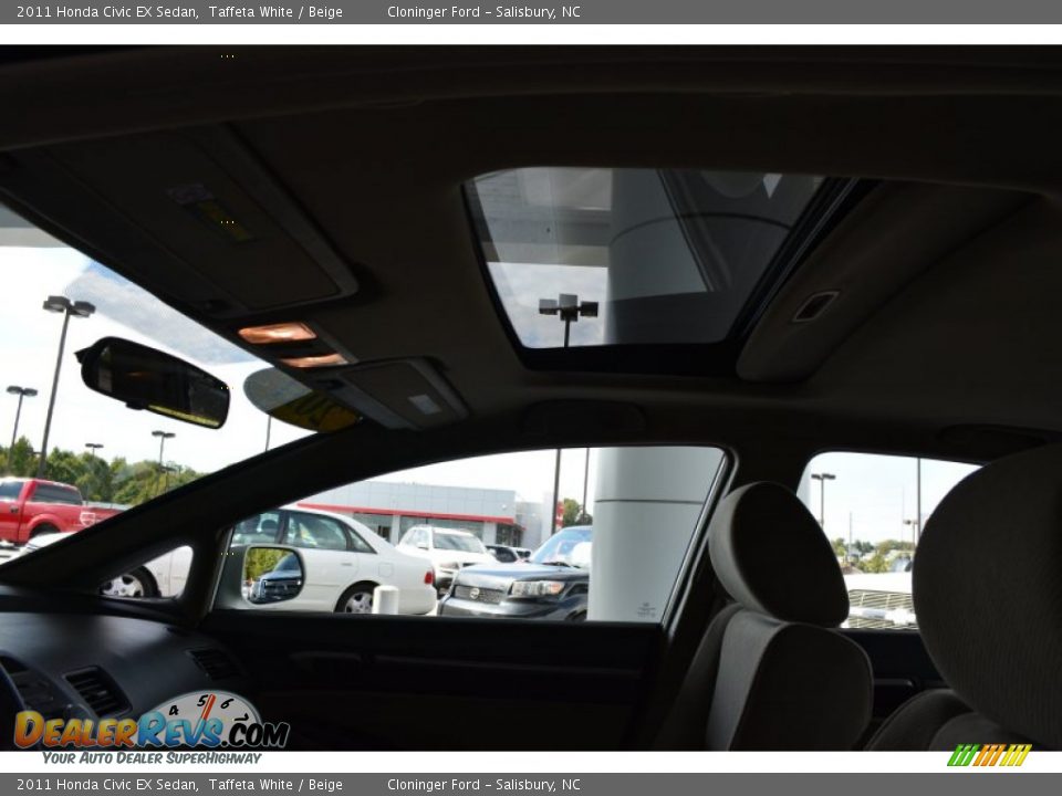 2011 Honda Civic EX Sedan Taffeta White / Beige Photo #19