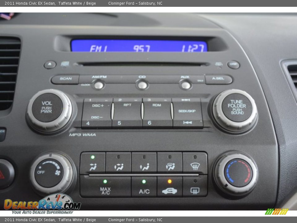 2011 Honda Civic EX Sedan Taffeta White / Beige Photo #20