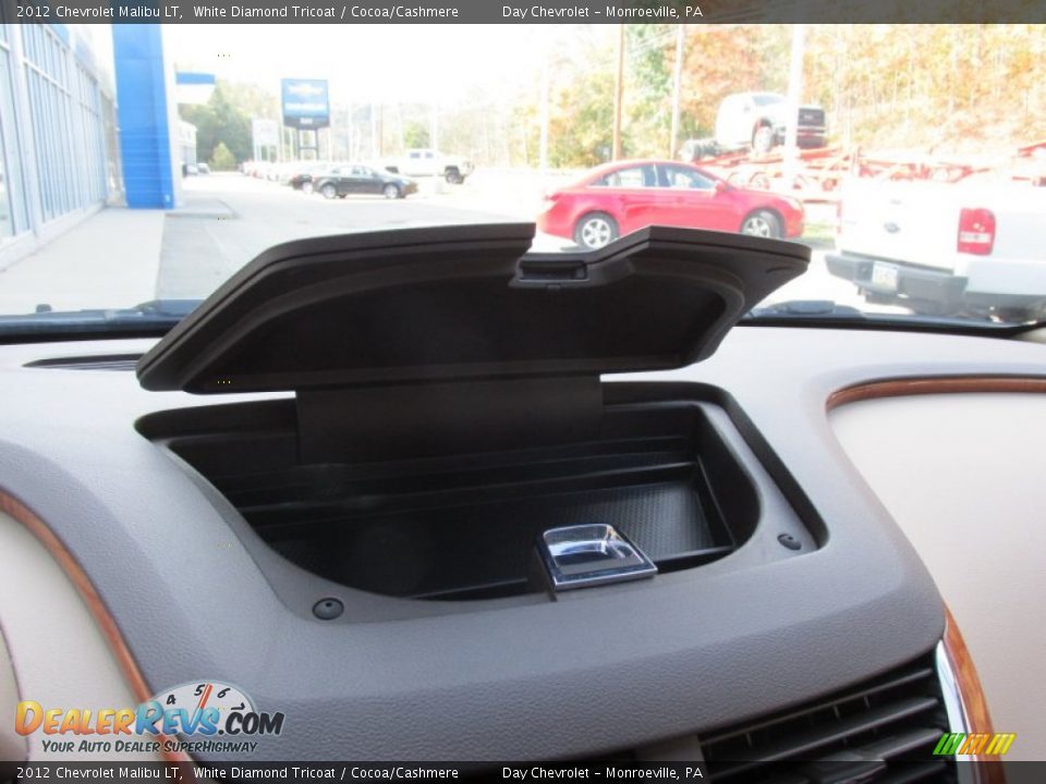 2012 Chevrolet Malibu LT White Diamond Tricoat / Cocoa/Cashmere Photo #33