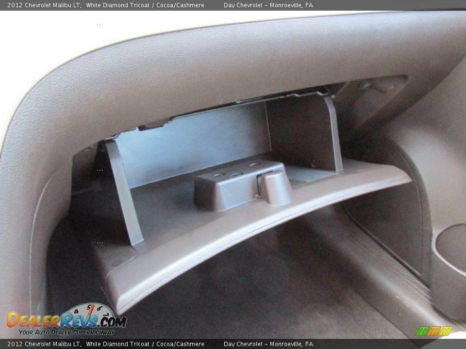 2012 Chevrolet Malibu LT White Diamond Tricoat / Cocoa/Cashmere Photo #34