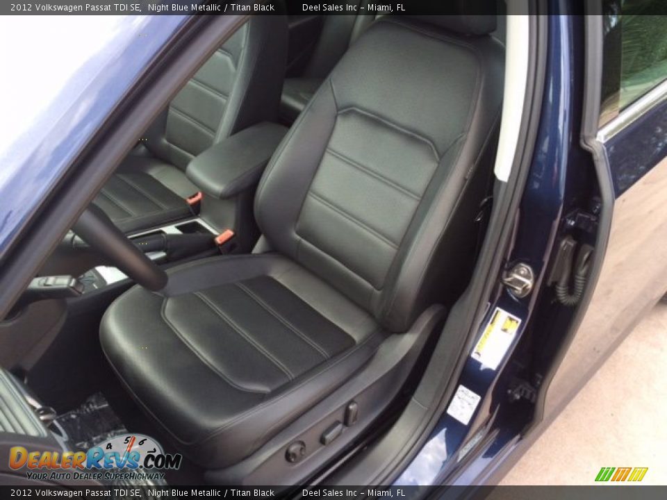 2012 Volkswagen Passat TDI SE Night Blue Metallic / Titan Black Photo #9