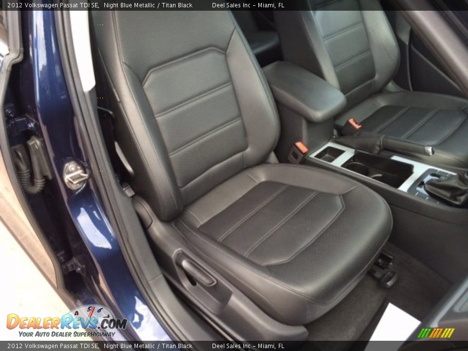 2012 Volkswagen Passat TDI SE Night Blue Metallic / Titan Black Photo #10