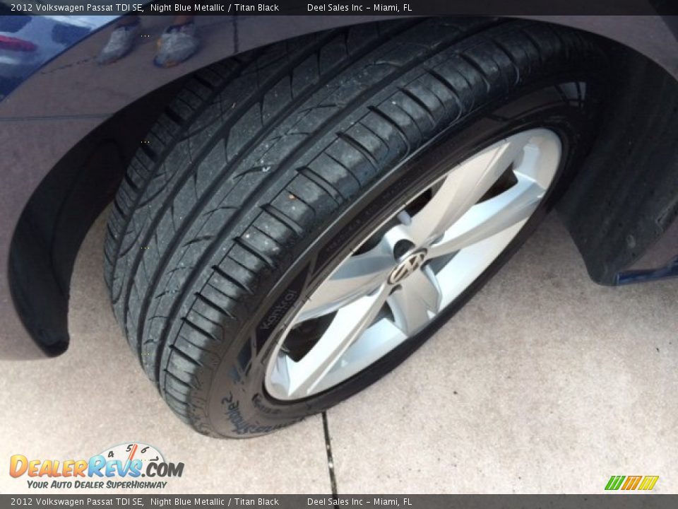 2012 Volkswagen Passat TDI SE Night Blue Metallic / Titan Black Photo #13