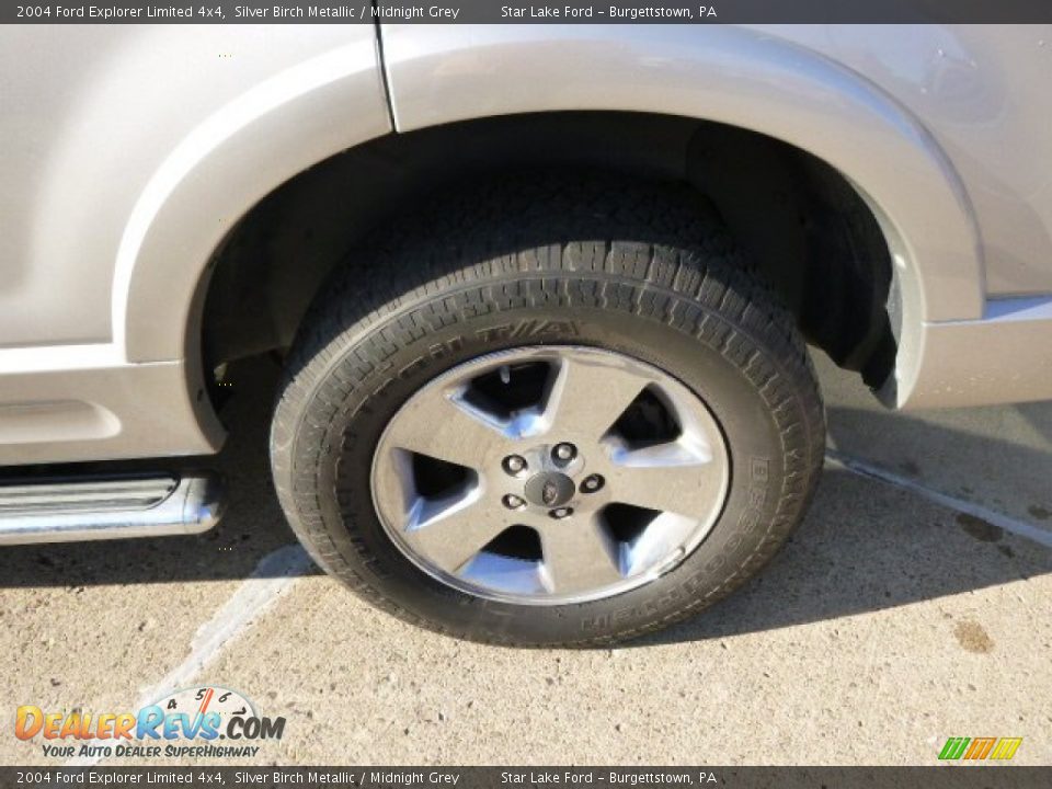 2004 Ford Explorer Limited 4x4 Silver Birch Metallic / Midnight Grey Photo #8