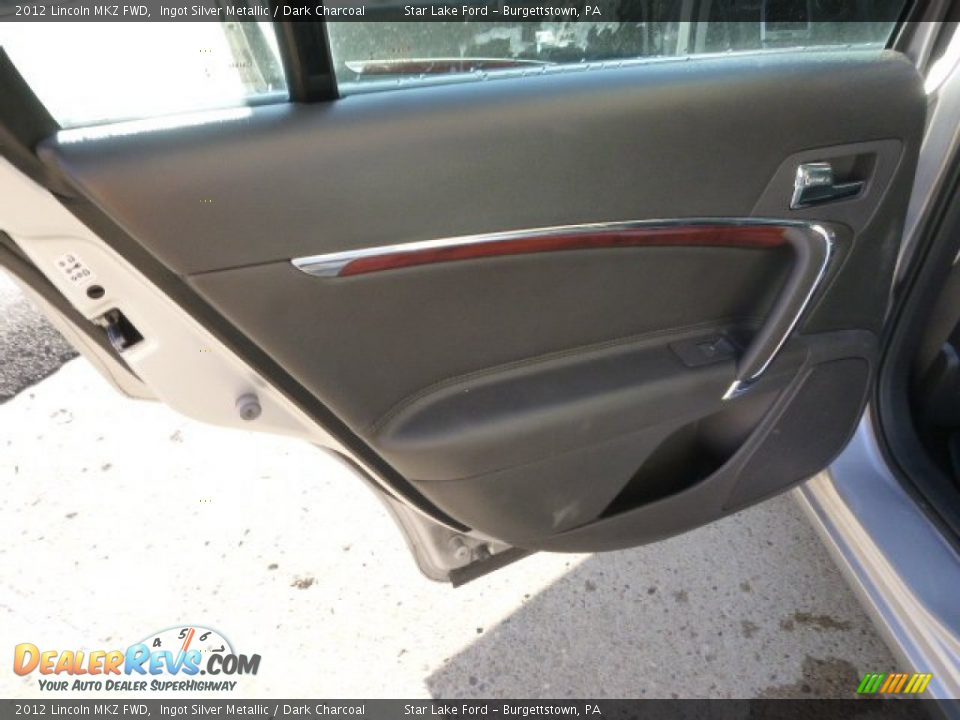 2012 Lincoln MKZ FWD Ingot Silver Metallic / Dark Charcoal Photo #12