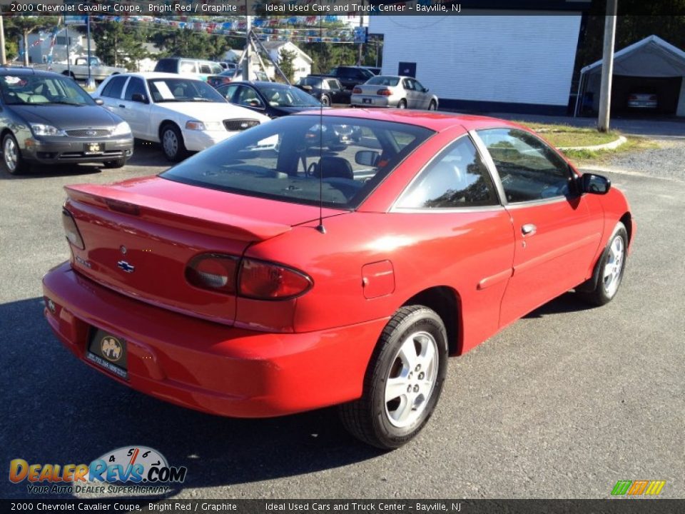 2000 Chevrolet Cavalier Coupe Bright Red / Graphite Photo #14
