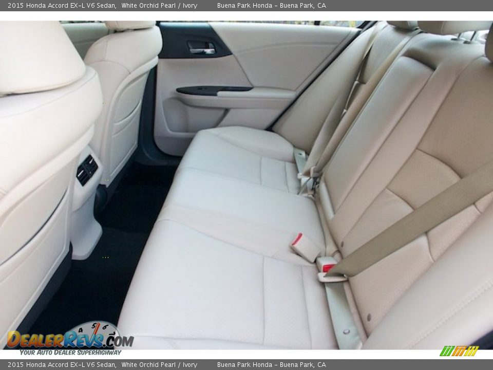 2015 Honda Accord EX-L V6 Sedan White Orchid Pearl / Ivory Photo #12