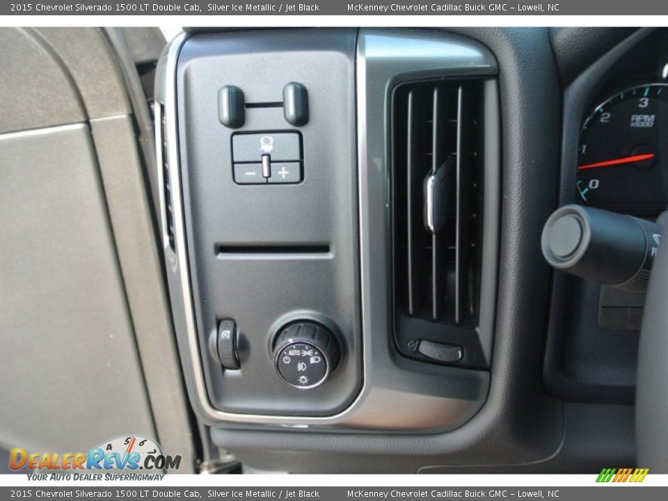 2015 Chevrolet Silverado 1500 LT Double Cab Silver Ice Metallic / Jet Black Photo #10