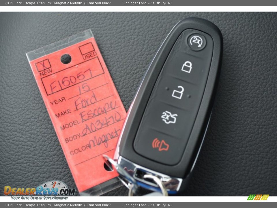 Keys of 2015 Ford Escape Titanium Photo #31
