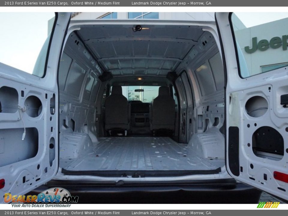 2013 Ford E Series Van E250 Cargo Oxford White / Medium Flint Photo #15