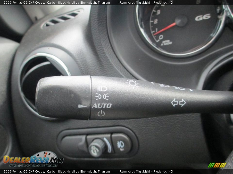 2009 Pontiac G6 GXP Coupe Carbon Black Metallic / Ebony/Light Titanium Photo #26