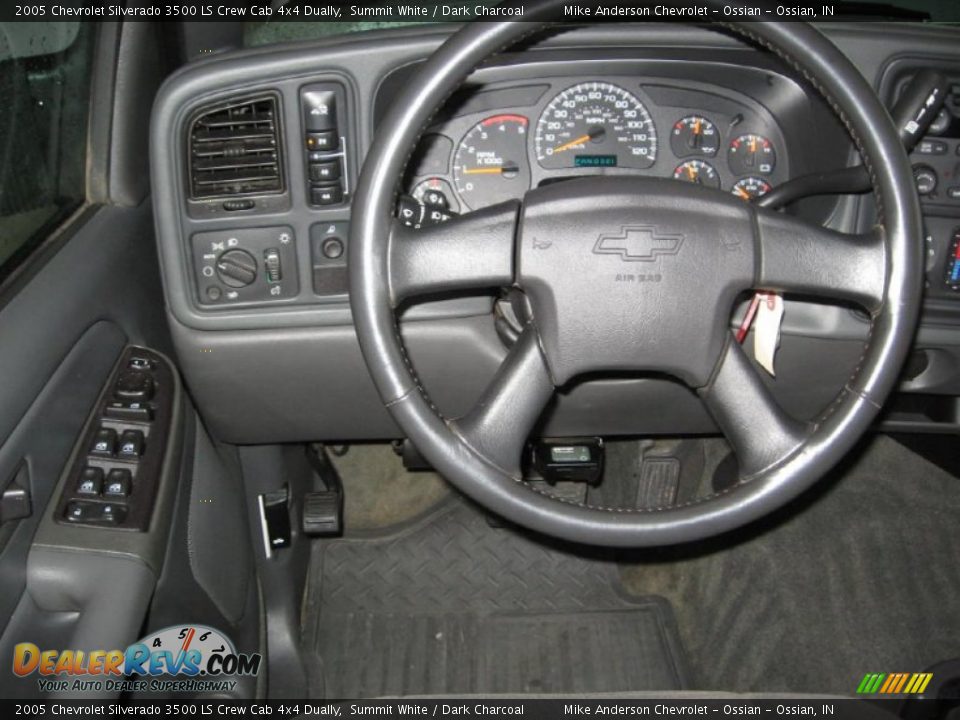 2005 Chevrolet Silverado 3500 LS Crew Cab 4x4 Dually Summit White / Dark Charcoal Photo #4