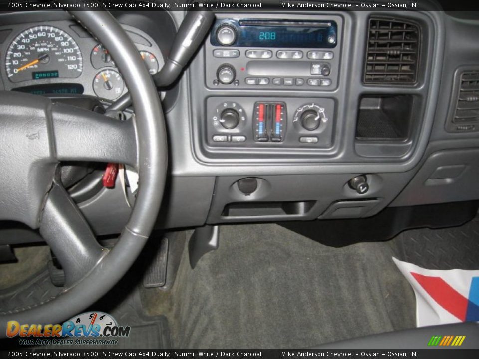 2005 Chevrolet Silverado 3500 LS Crew Cab 4x4 Dually Summit White / Dark Charcoal Photo #5