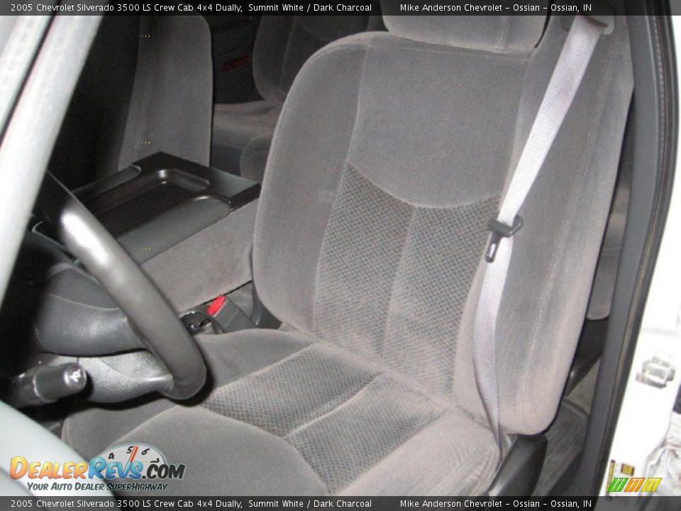 2005 Chevrolet Silverado 3500 LS Crew Cab 4x4 Dually Summit White / Dark Charcoal Photo #9