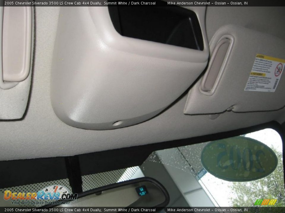 2005 Chevrolet Silverado 3500 LS Crew Cab 4x4 Dually Summit White / Dark Charcoal Photo #11