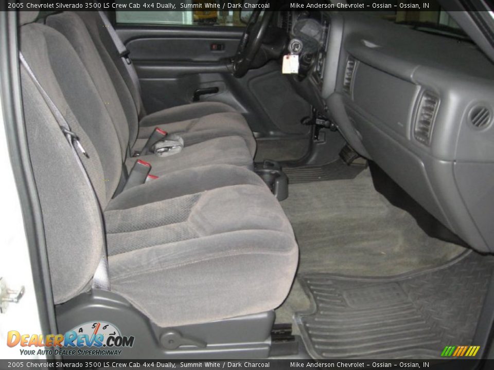 2005 Chevrolet Silverado 3500 LS Crew Cab 4x4 Dually Summit White / Dark Charcoal Photo #12