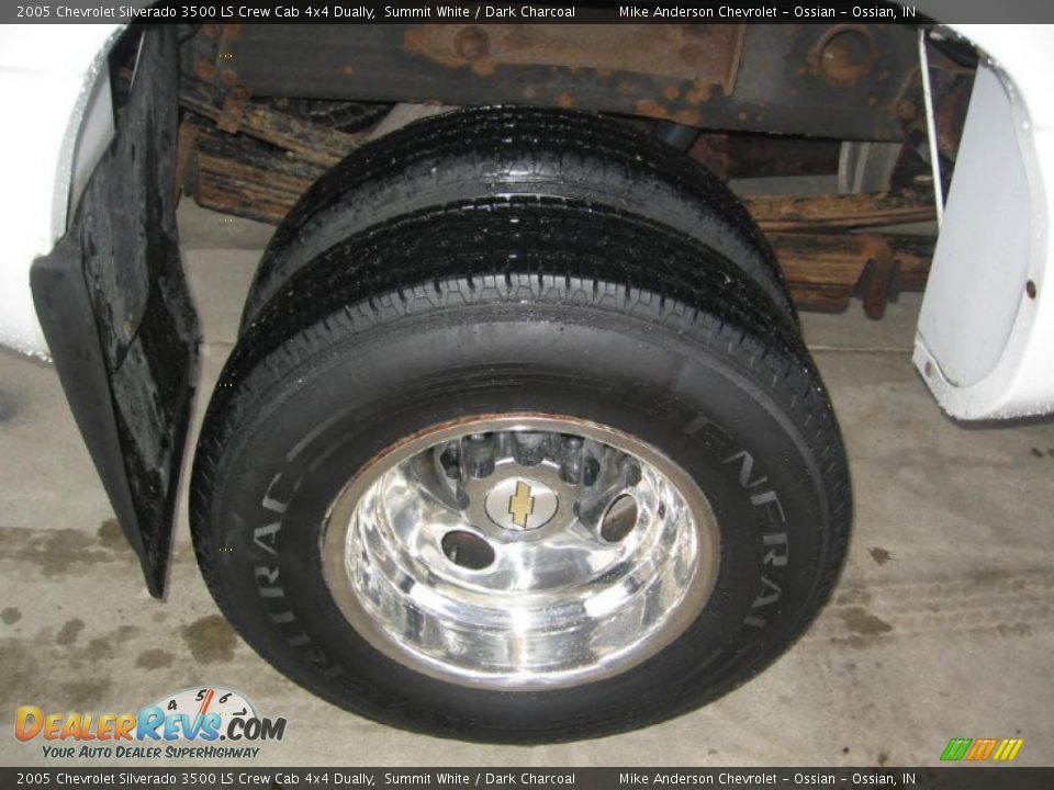 2005 Chevrolet Silverado 3500 LS Crew Cab 4x4 Dually Summit White / Dark Charcoal Photo #21