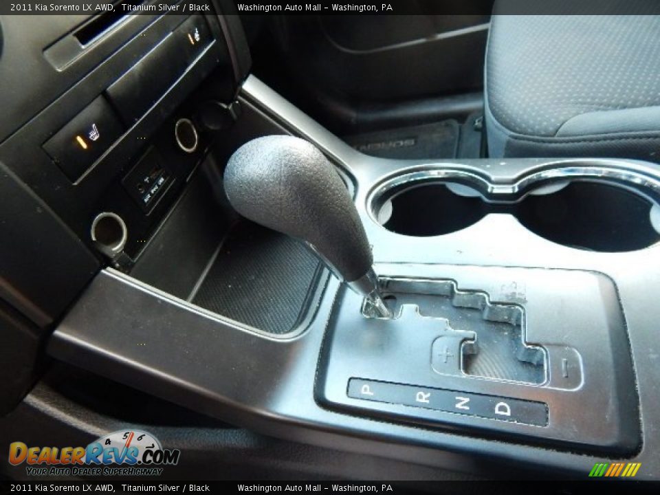2011 Kia Sorento LX AWD Titanium Silver / Black Photo #14