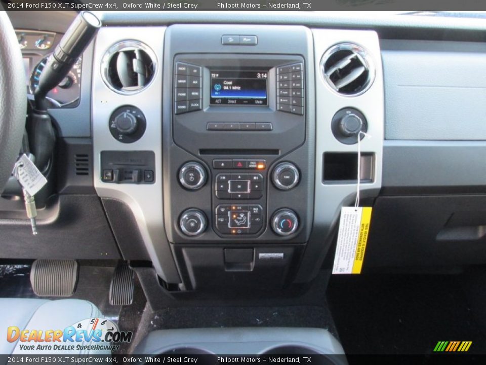 2014 Ford F150 XLT SuperCrew 4x4 Oxford White / Steel Grey Photo #29