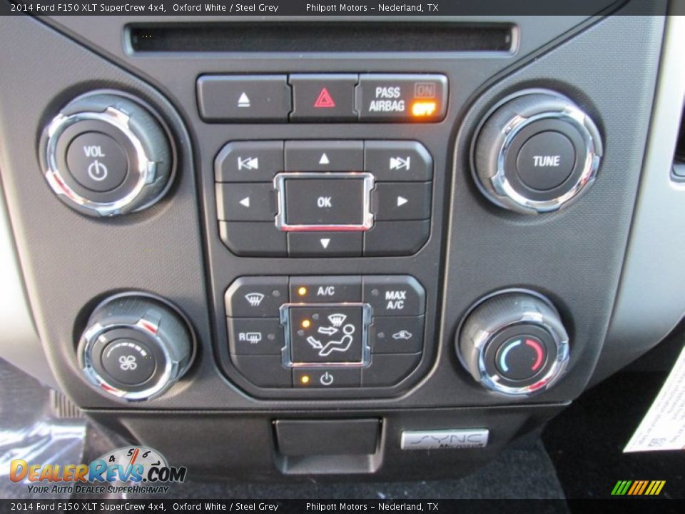 2014 Ford F150 XLT SuperCrew 4x4 Oxford White / Steel Grey Photo #31