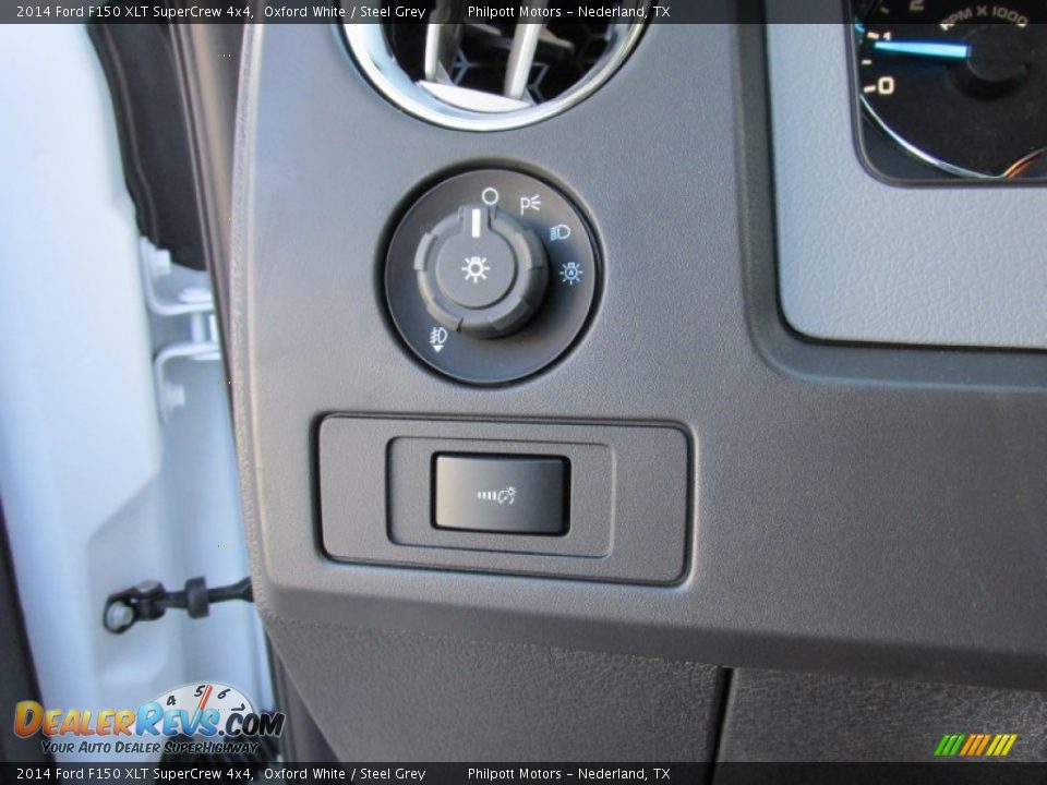 2014 Ford F150 XLT SuperCrew 4x4 Oxford White / Steel Grey Photo #36