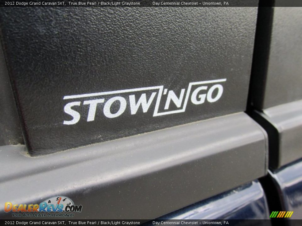 2012 Dodge Grand Caravan SXT True Blue Pearl / Black/Light Graystone Photo #10