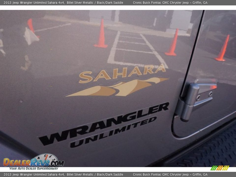 2013 Jeep Wrangler Unlimited Sahara 4x4 Billet Silver Metallic / Black/Dark Saddle Photo #13