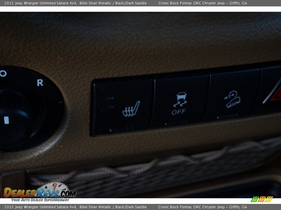 2013 Jeep Wrangler Unlimited Sahara 4x4 Billet Silver Metallic / Black/Dark Saddle Photo #23