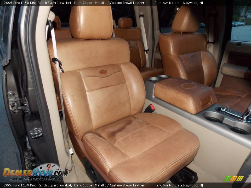 Front Seat of 2006 Ford F150 King Ranch SuperCrew 4x4 Photo #20
