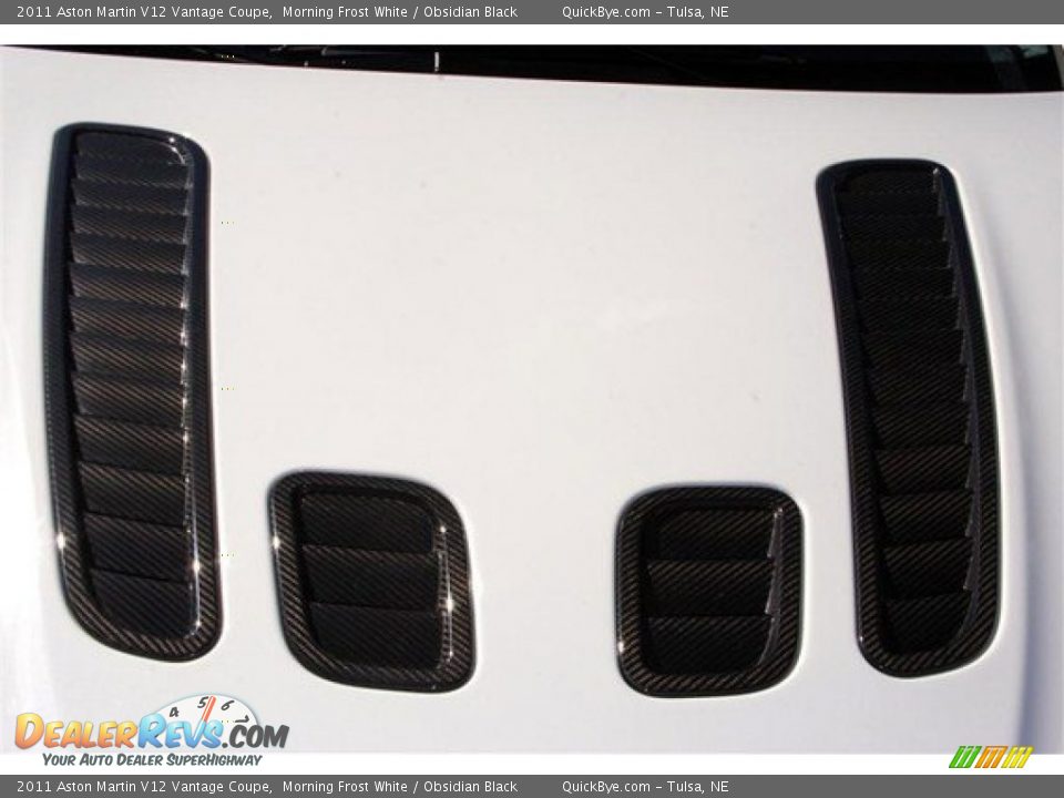 2011 Aston Martin V12 Vantage Coupe Morning Frost White / Obsidian Black Photo #29