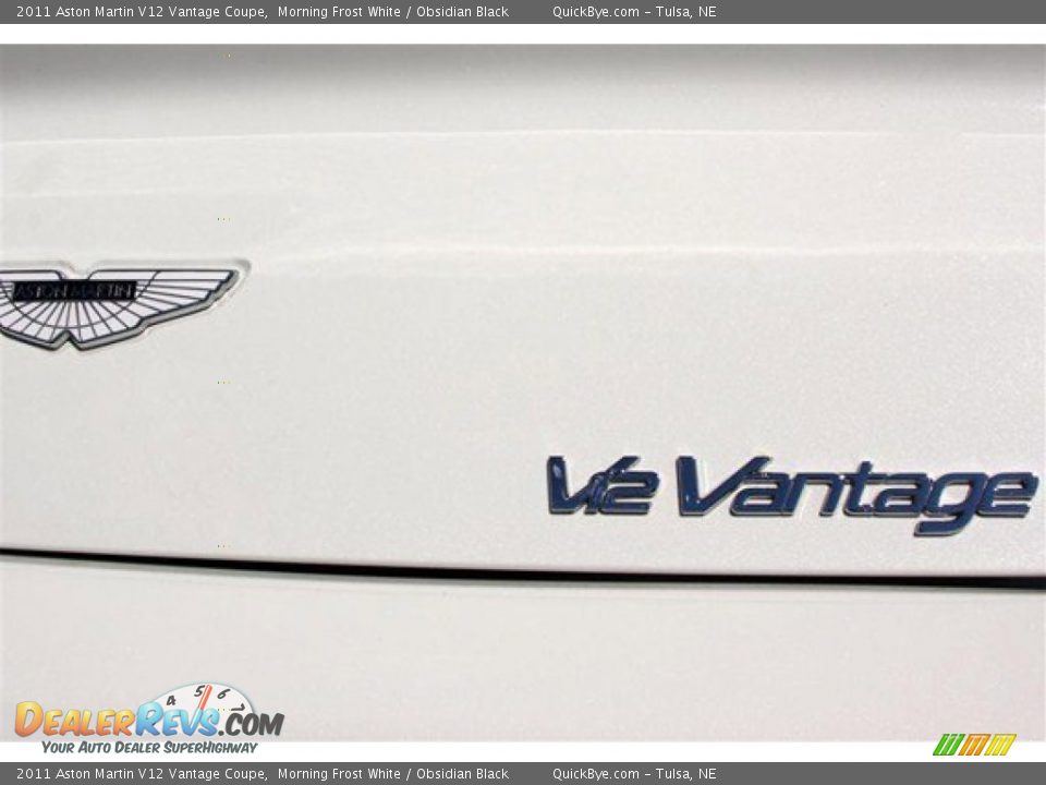 2011 Aston Martin V12 Vantage Coupe Logo Photo #30