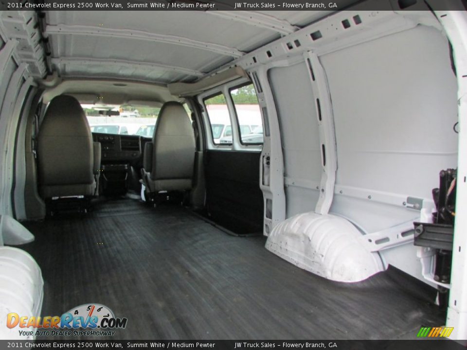 2011 Chevrolet Express 2500 Work Van Summit White / Medium Pewter Photo #11