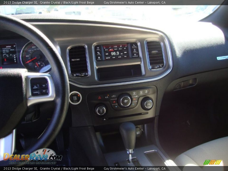 2013 Dodge Charger SE Granite Crystal / Black/Light Frost Beige Photo #14