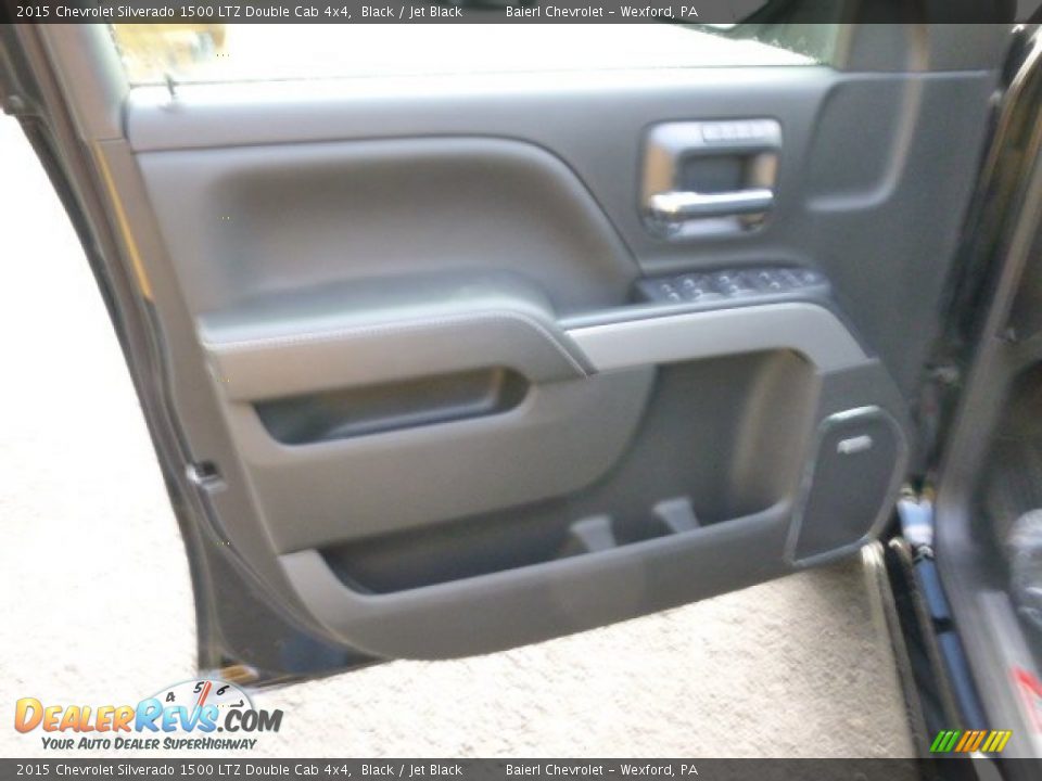 2015 Chevrolet Silverado 1500 LTZ Double Cab 4x4 Black / Jet Black Photo #11