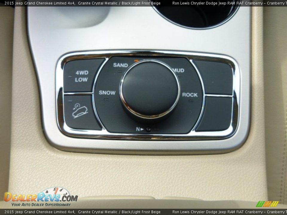 2015 Jeep Grand Cherokee Limited 4x4 Granite Crystal Metallic / Black/Light Frost Beige Photo #17