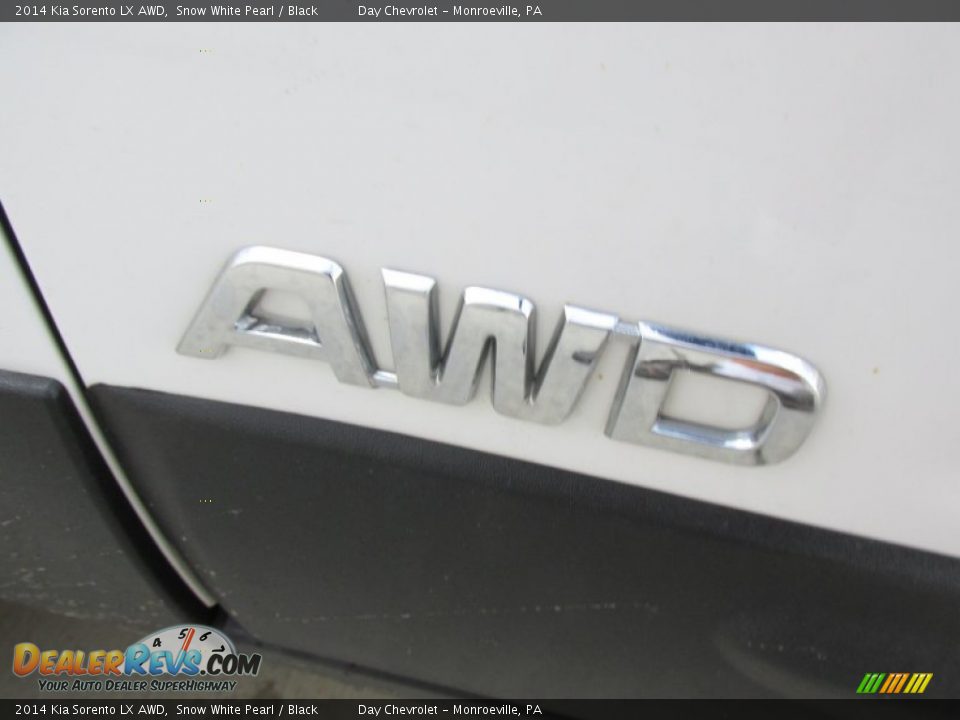 2014 Kia Sorento LX AWD Snow White Pearl / Black Photo #9