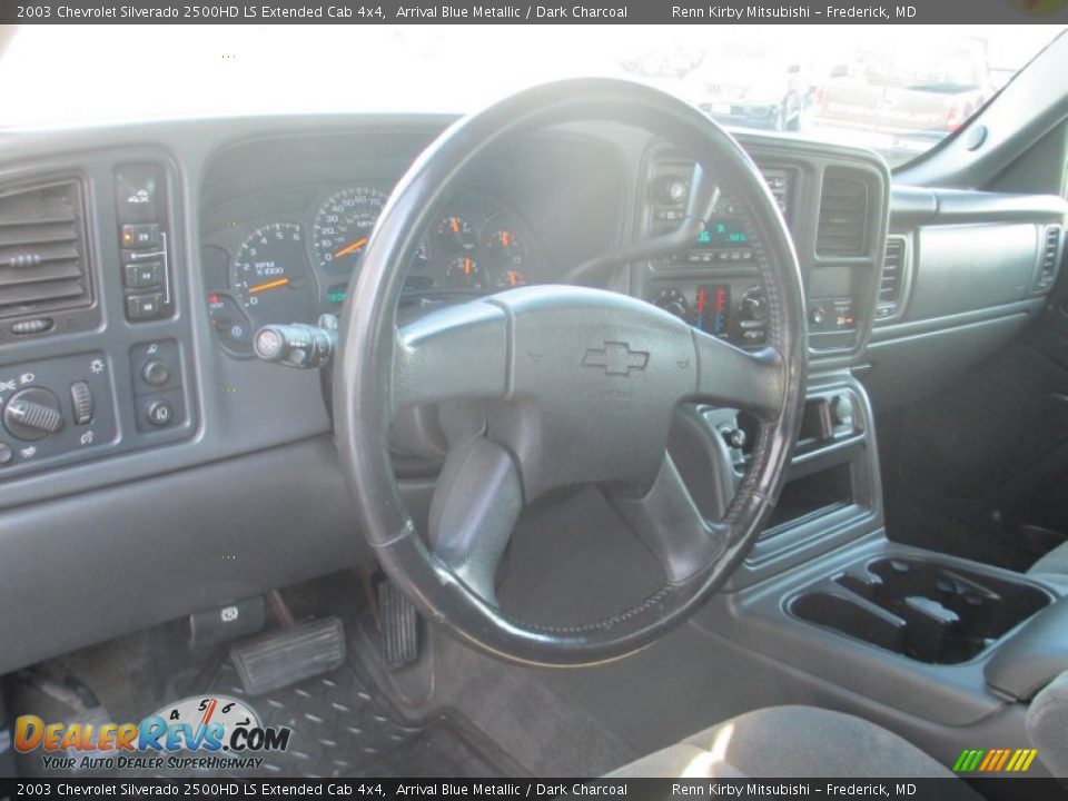 2003 Chevrolet Silverado 2500HD LS Extended Cab 4x4 Arrival Blue Metallic / Dark Charcoal Photo #17
